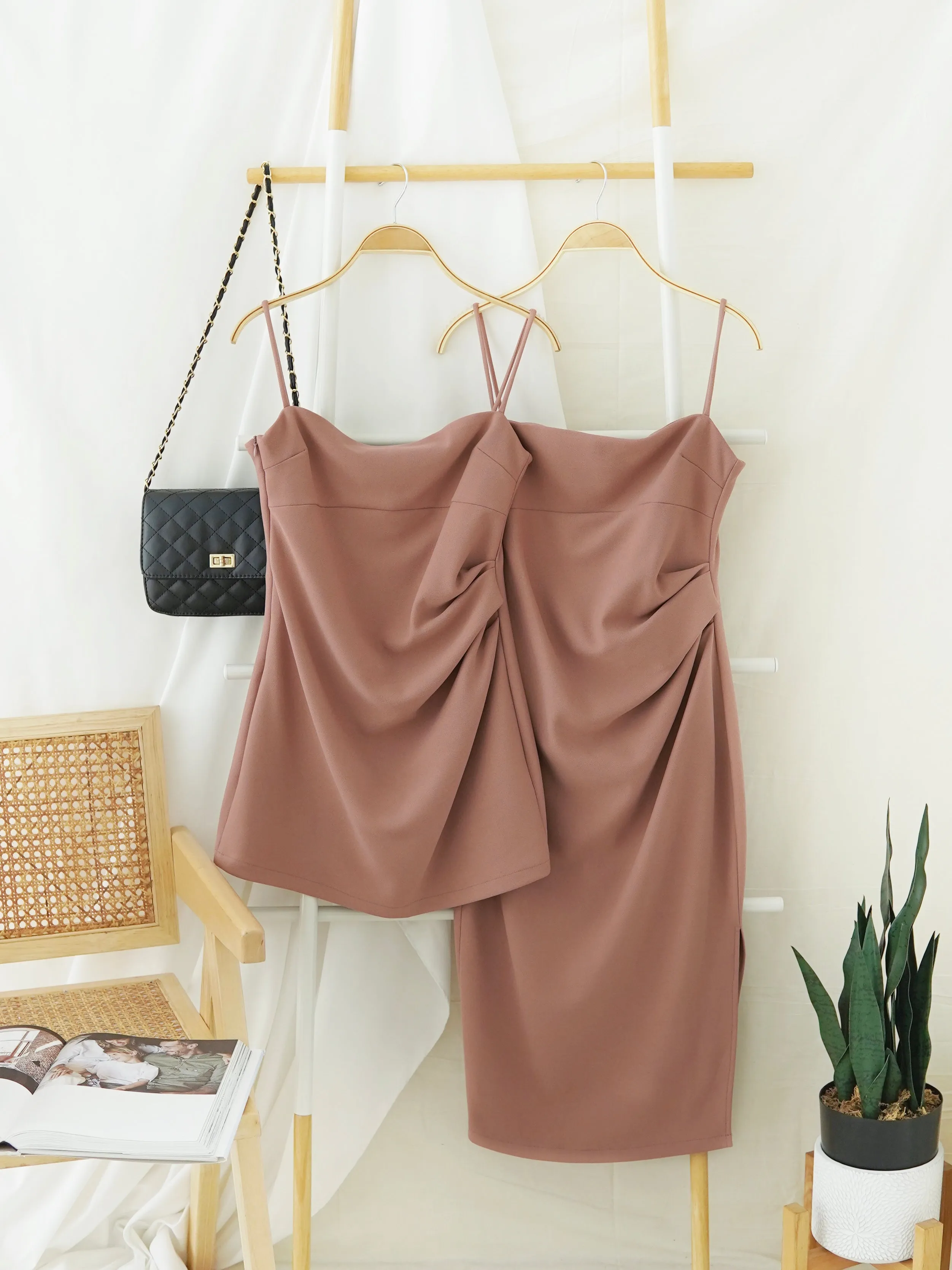 Daphne Split Column Dress (SHORT)