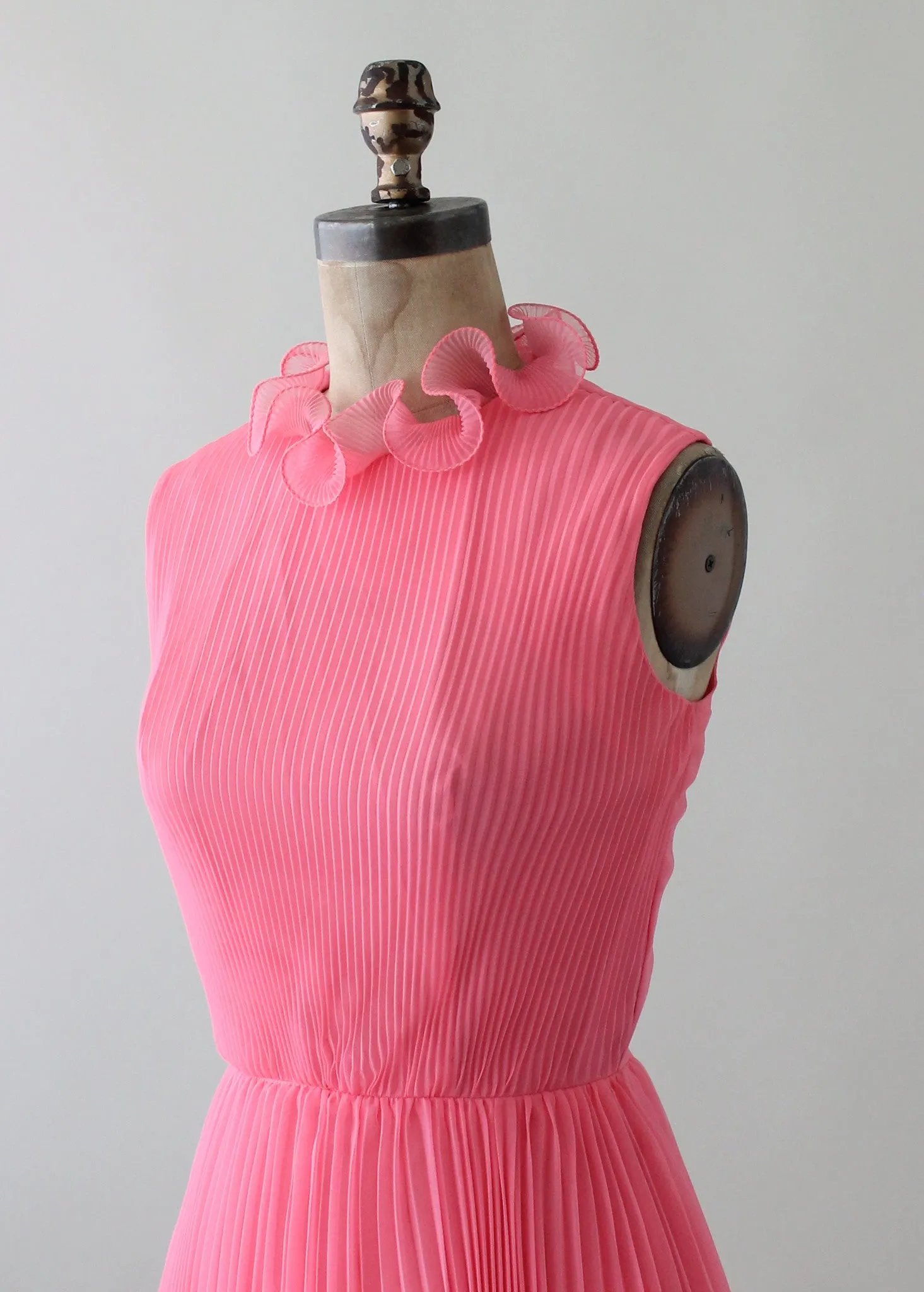 Vintage 1960s Pink Chiffon MOD Party Dress